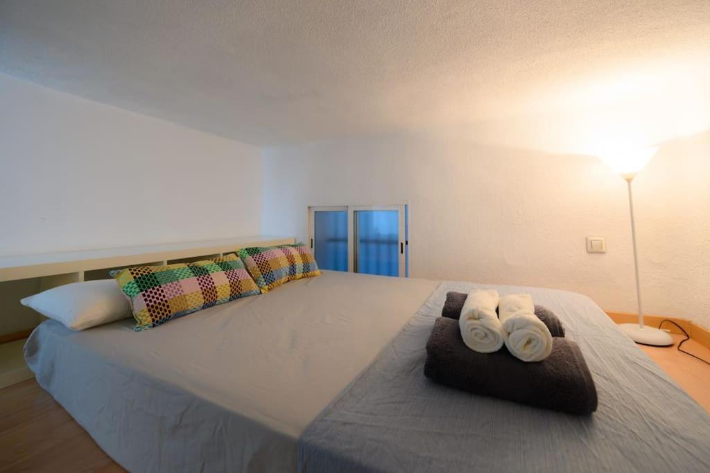 Apartamento Encantador Apartamento Temporal Centrico Con Patio Privado Mpe51 Madrid Exterior foto