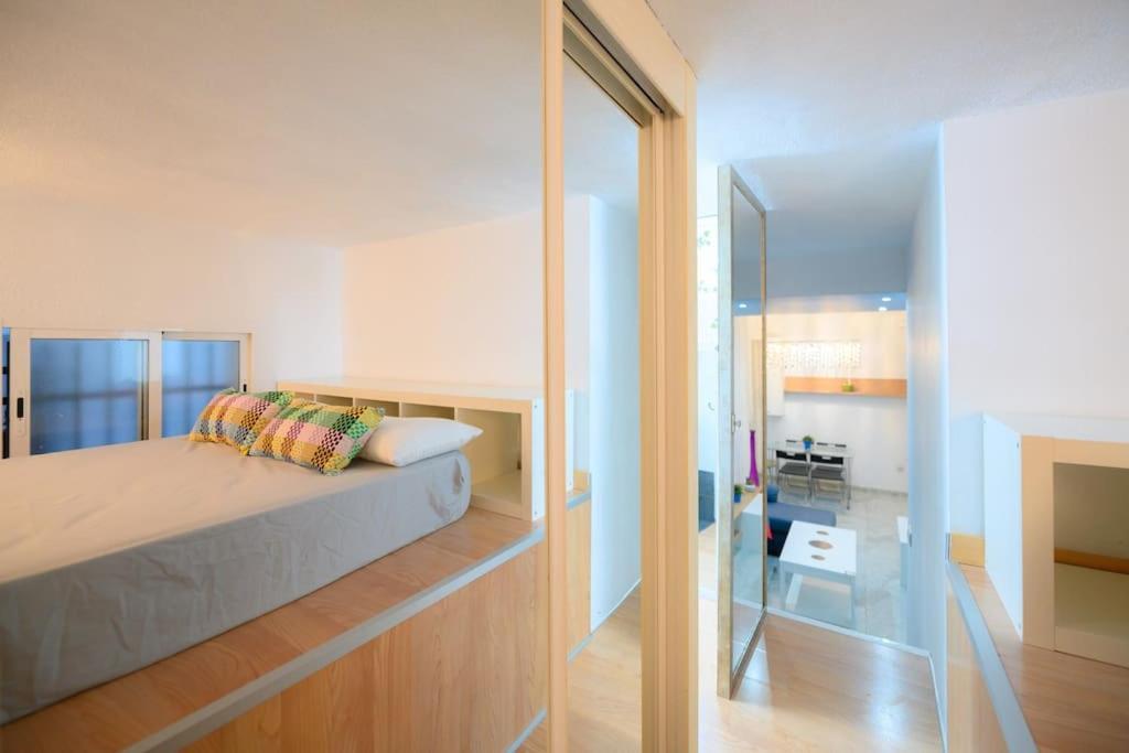 Apartamento Encantador Apartamento Temporal Centrico Con Patio Privado Mpe51 Madrid Exterior foto