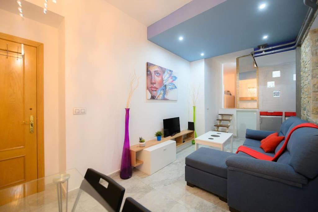 Apartamento Encantador Apartamento Temporal Centrico Con Patio Privado Mpe51 Madrid Exterior foto