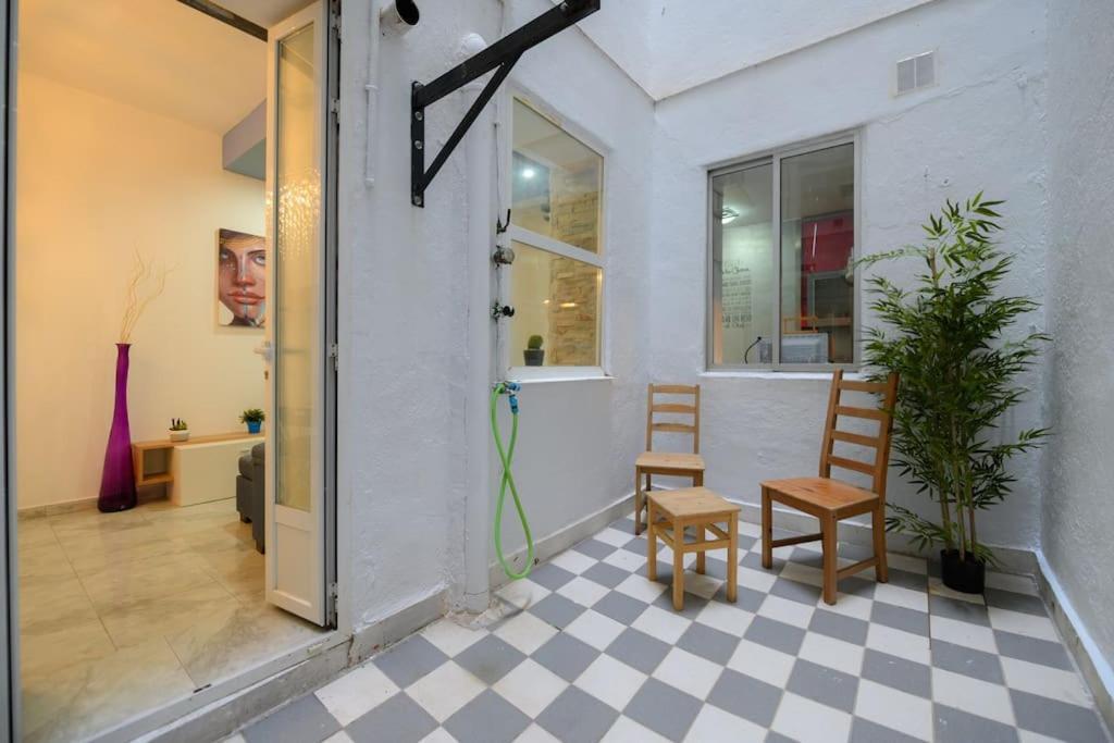 Apartamento Encantador Apartamento Temporal Centrico Con Patio Privado Mpe51 Madrid Exterior foto